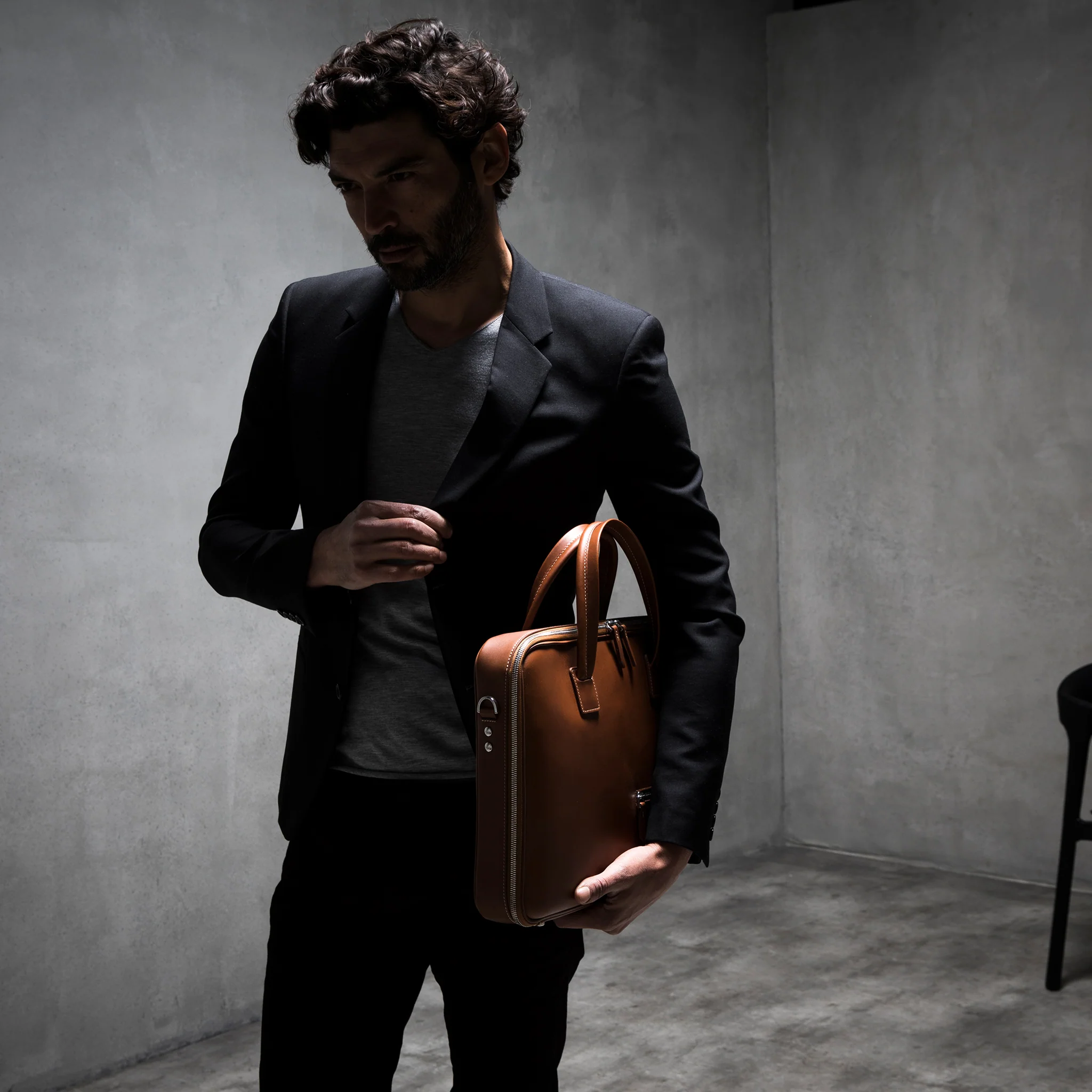 Porte-documents en cuir lisse ~ ALESSANDRO II - COGNAC - Image 9