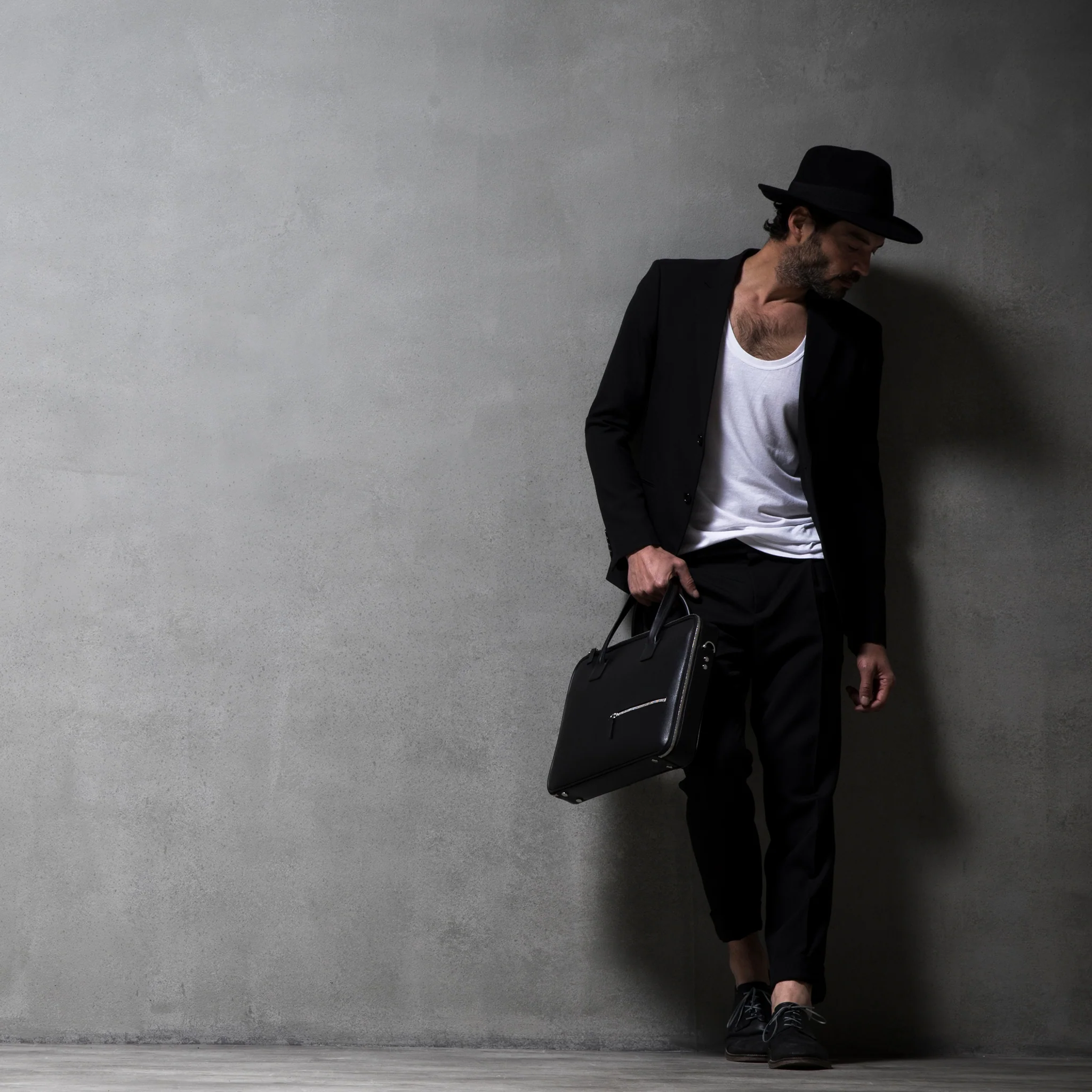 ALESSANDRO | Cuir noir - Imparfait #14 - Image 7