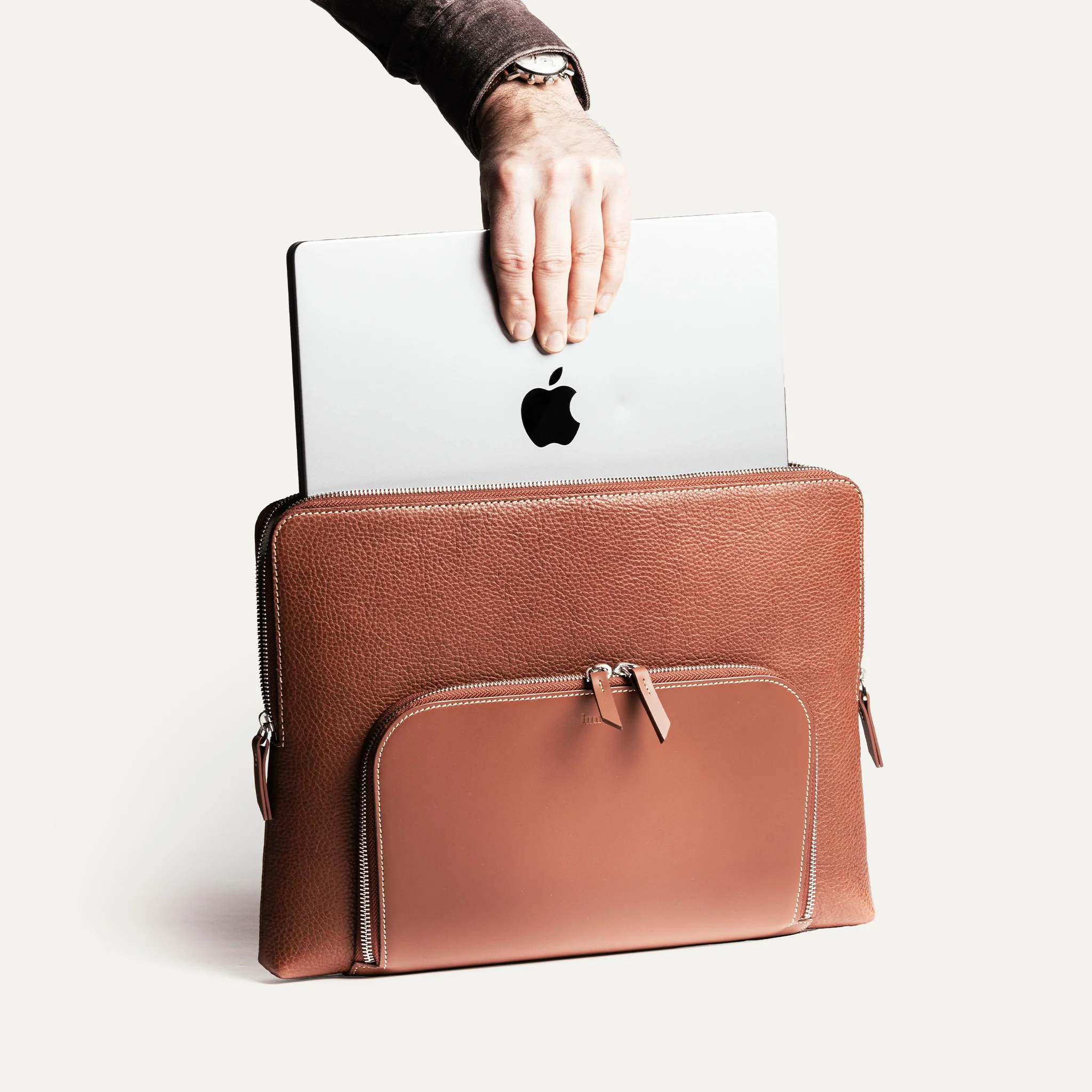 Pochette ordinateur en cuir ~ ANNA - COGNAC - Image 7
