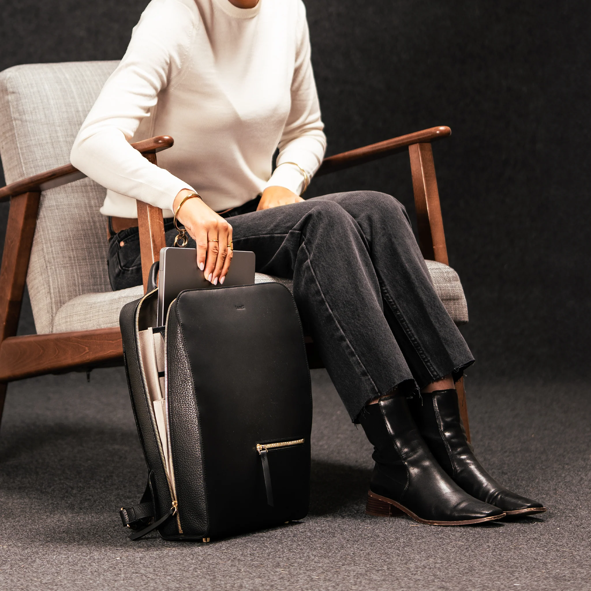 CHIARA | Cuir noir - Imparfait #37 - Image 8