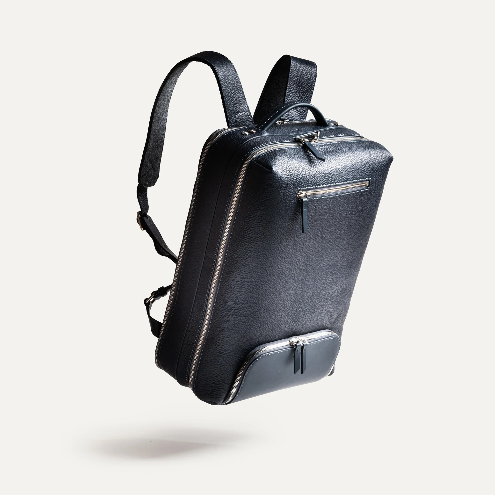 Sac à dos de voyage ~ GASPARD - CUIR MARINE - Image 10