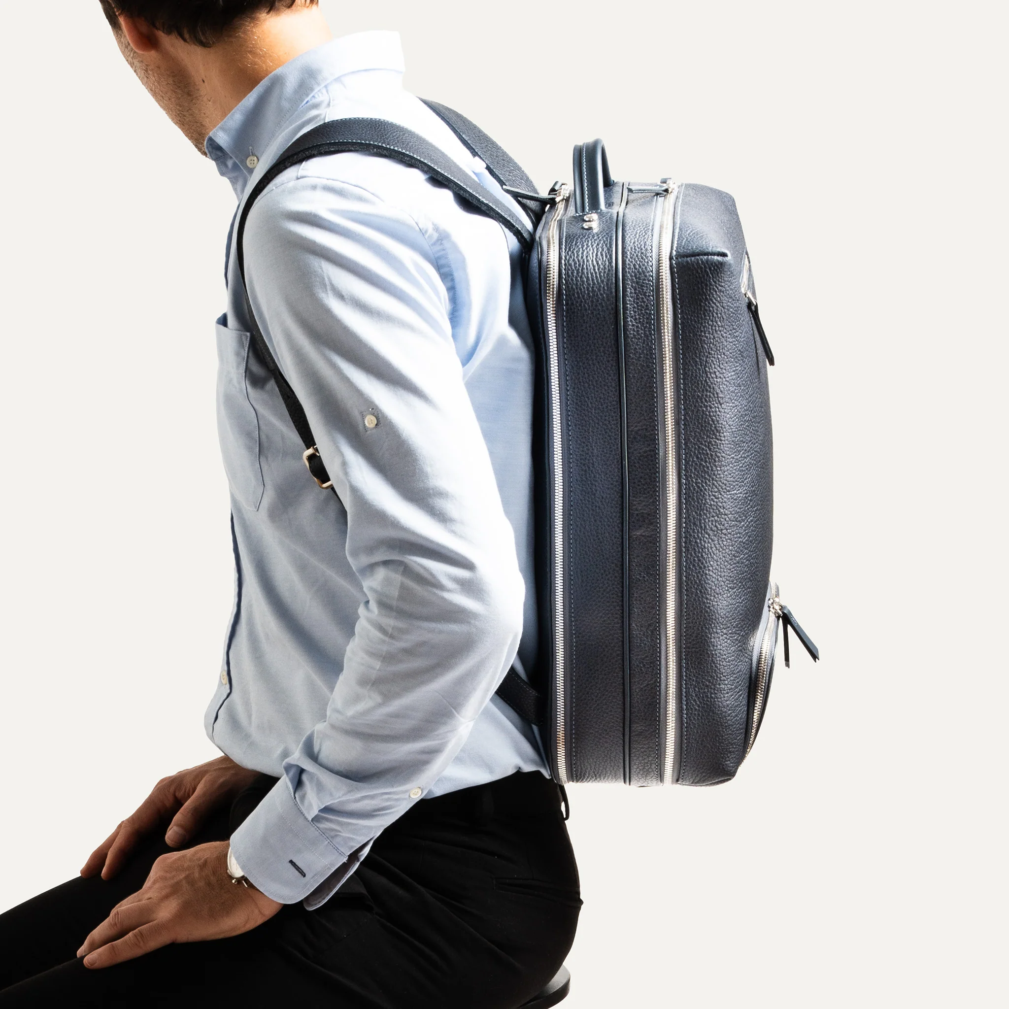 Sac à dos de voyage ~ GASPARD - CUIR MARINE - Image 4