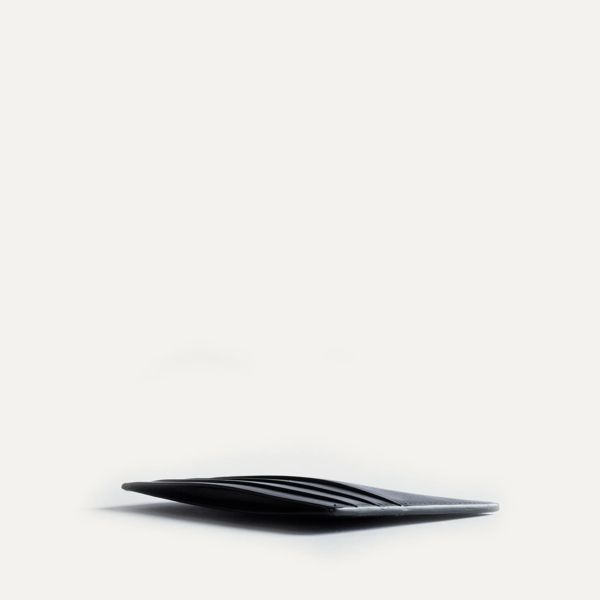 Porte-cartes en cuir lisse ~ KARL - NOIR - Image 4