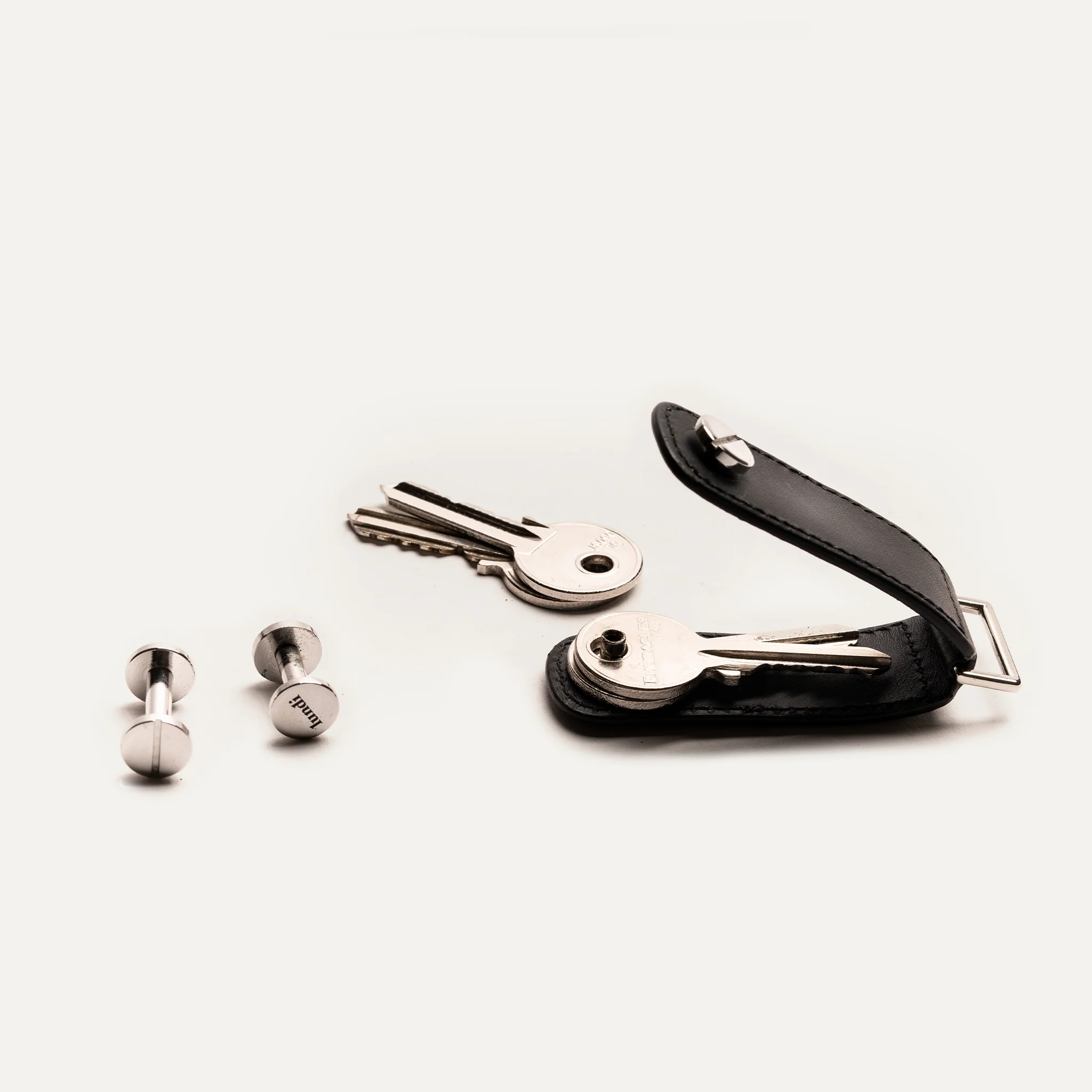 Porte-clés en cuir ~ LUCIO - NOIR - Image 8