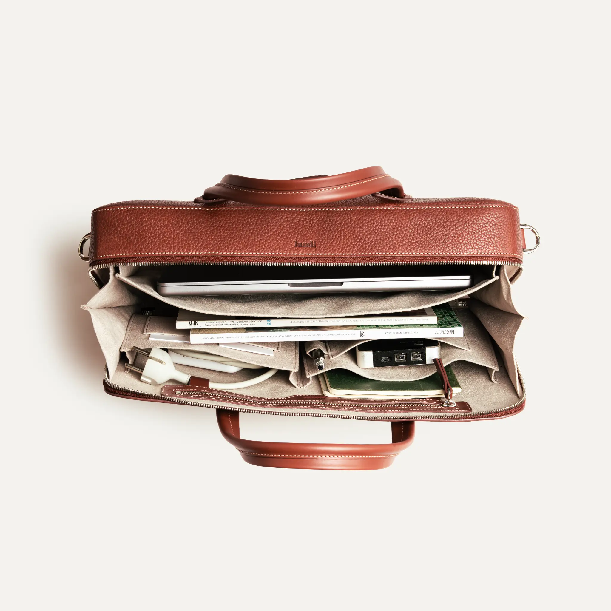 Porte documents en cuir grainé ~ OSCAR - COGNAC - Image 9