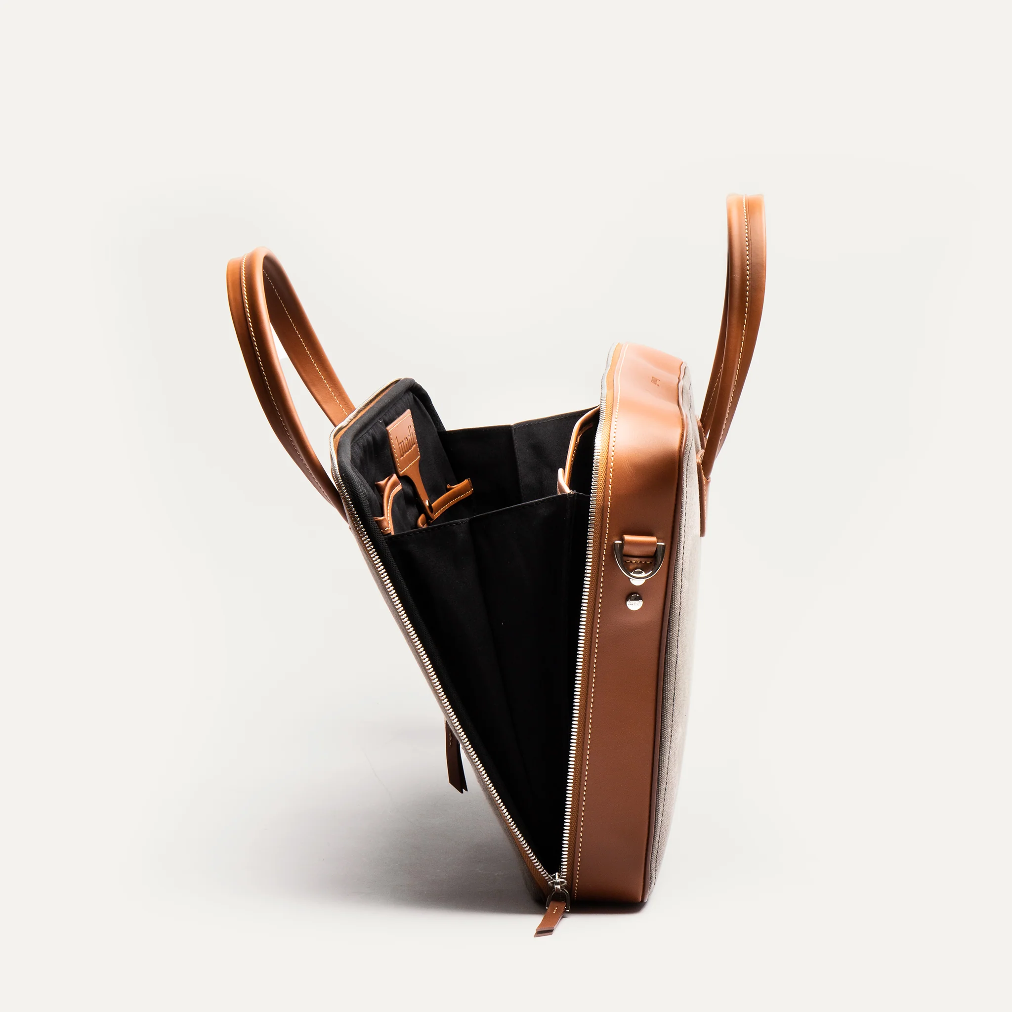 DIEGO | Toile grise & cuir cognac - Image 9