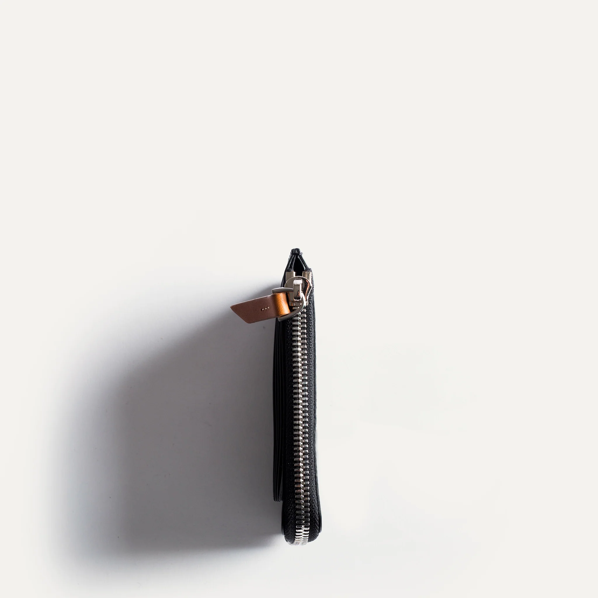 Portefeuille en cuir lisse ~ WALDO - NOIR & COGNAC - Image 4