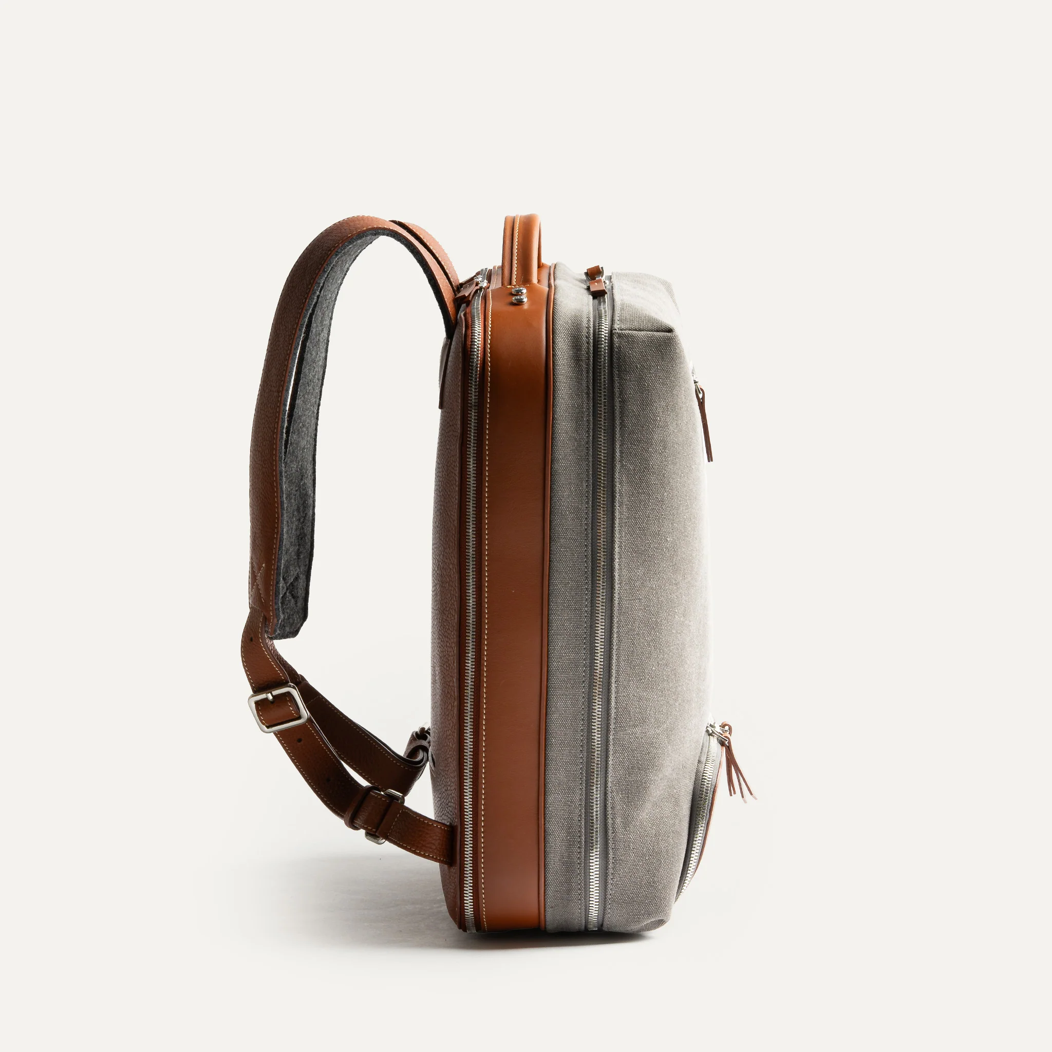 Sac à dos de voyage ~ ANTOINE II - GRIS & COGNAC - Image 8