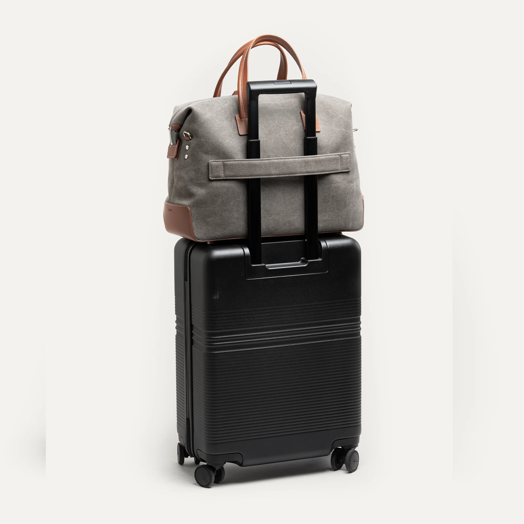 Sac de voyage 48h Femme ~ AUGUSTIN ~ Toile grise & cuir cognac - Image 8