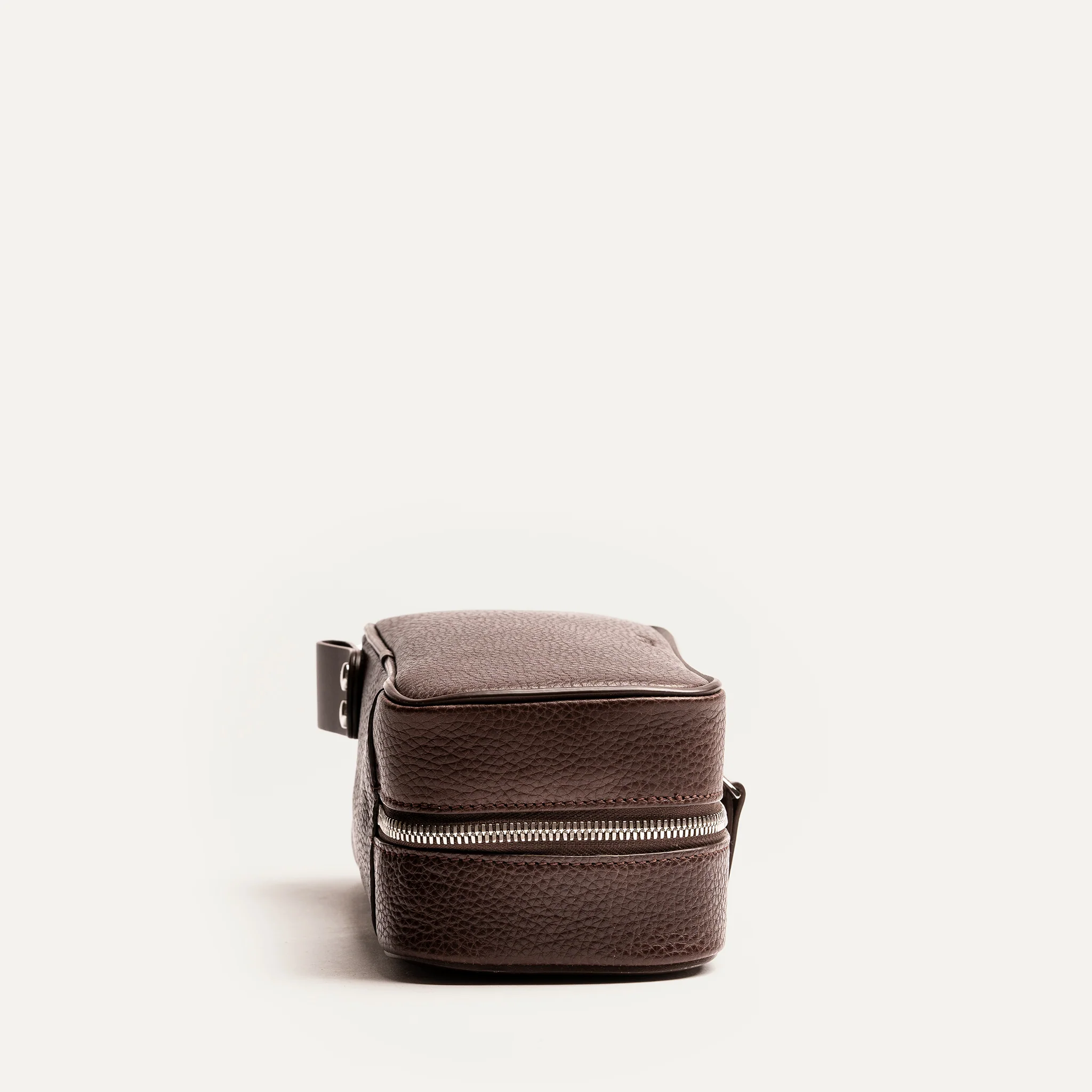 Trousse de toilette cuir ~ CLARA - CHESTNUT - Image 3