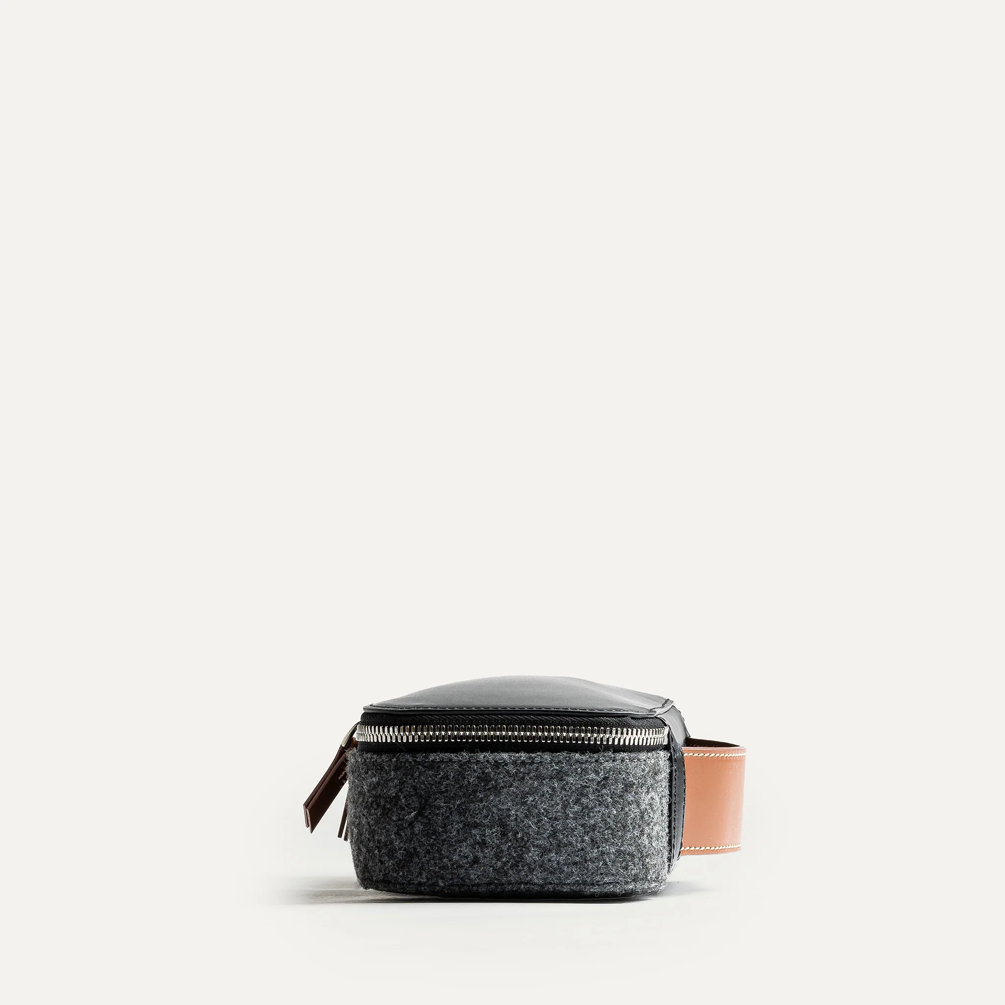 Trousse de toilette ~ JULIET II - NOIR & COGNAC - Image 4